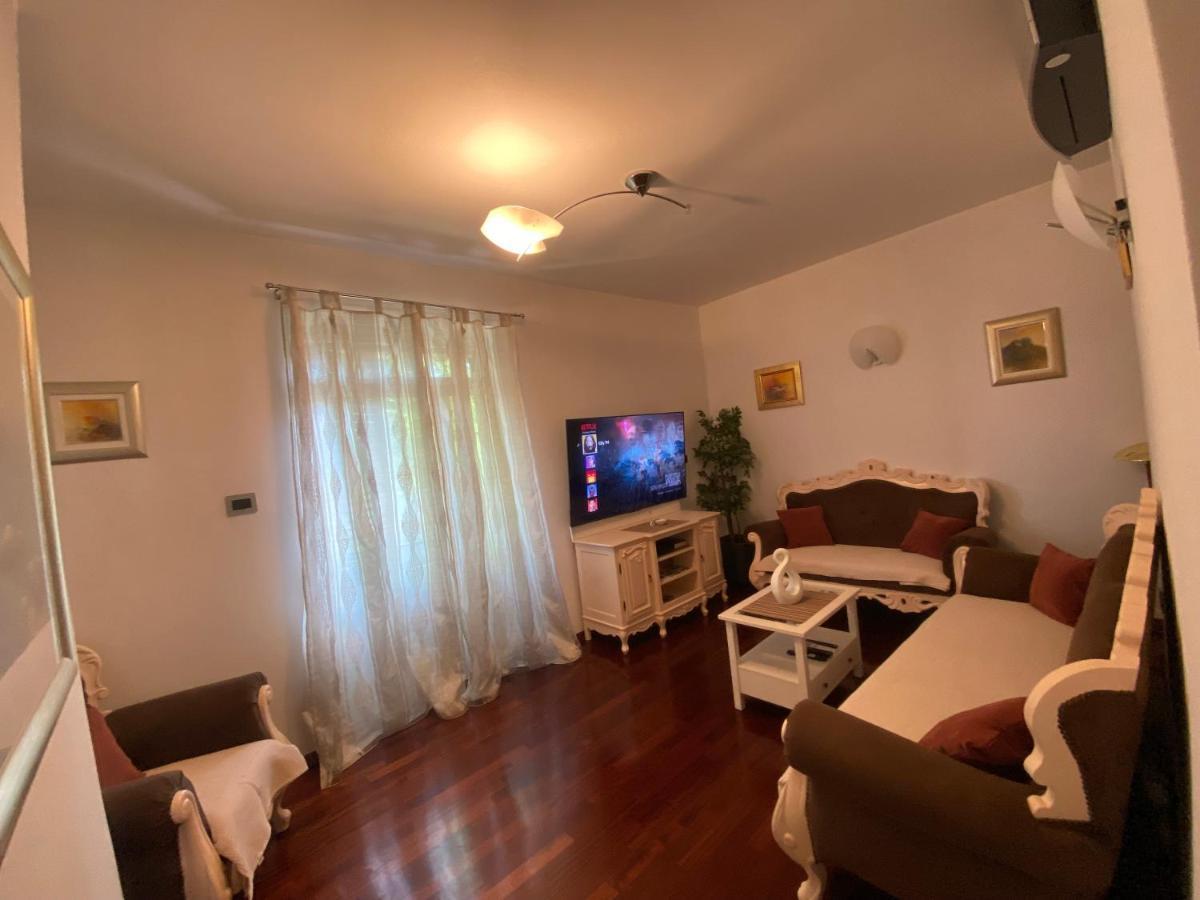 Luxury Rooms 7Heaven Suite Apartment Split Exterior photo